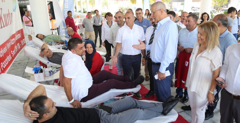 “Donör Ol, Umut Ol” Kampanyasına yoğun ilgi