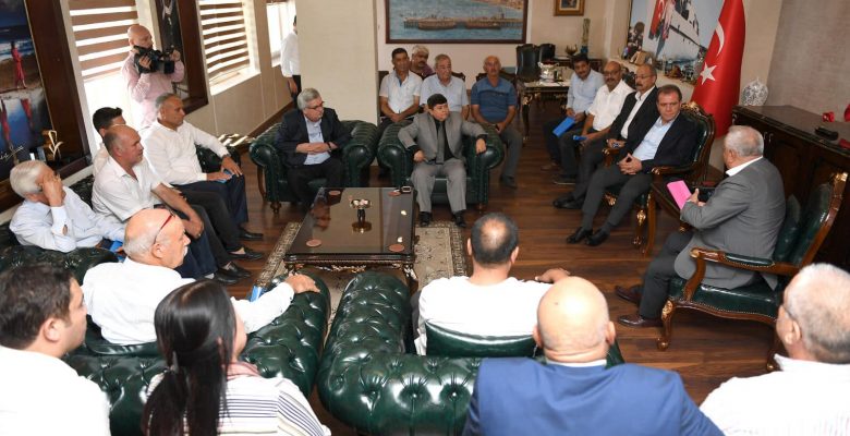 SEÇER, ERDEMLİ BELEDİYE BAŞKANI VE MECLİS ÜYELERİNİ AĞIRLADI