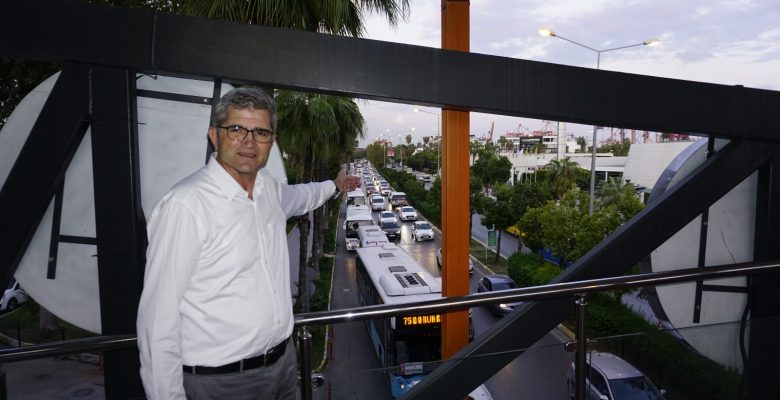 “METRO DEĞİL HAFİF RAYLI SİSTEM YAPILMALI”