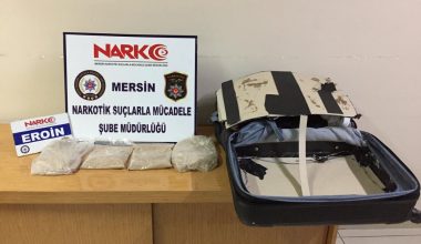 Valizden Uyuşturucu Çıktı