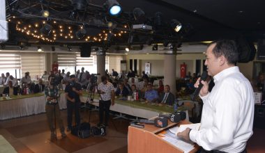 Mahalle Arasına Zincir Market Açmaya Sınırlama Geliyor