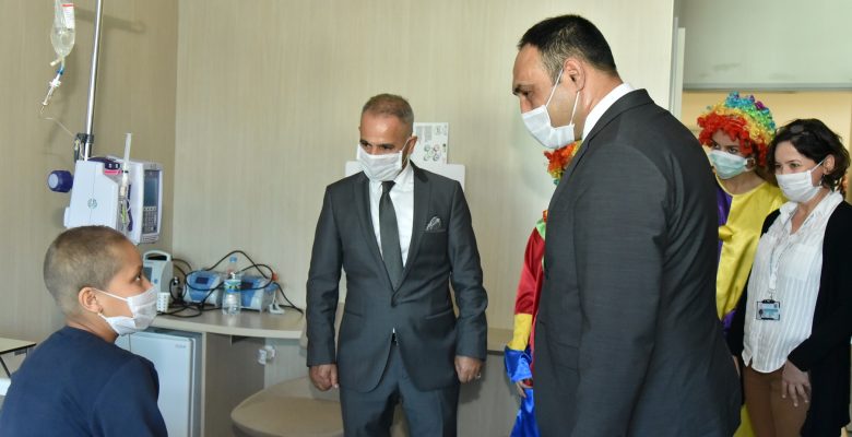 BAŞKAN YILMAZ’DAN LÖSEMİLİ ÇOCUKLARA MORAL ZİYARETİ