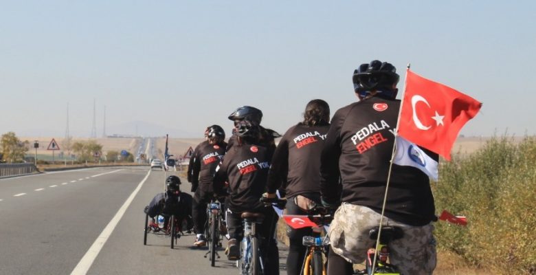 TOROSLAR’DAN ANITKABİR’E KADAR PEDAL ÇEVİRDİLER