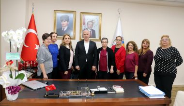 BAŞKAN MUSTAFA GÜLTAK, KADIN MUHTARLARI AĞIRLADI