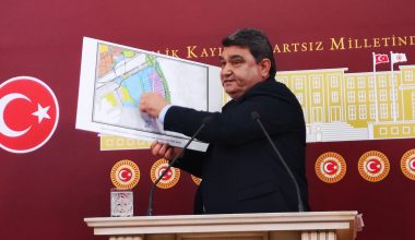 “MERSİN’İ ZEHİRLEYENE 500 MİLYON LİRA DESTEK”