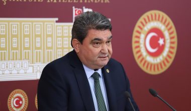 CHP’Lİ GÖKÇEL: SOĞAN İHRACATI ENGELLENİYOR