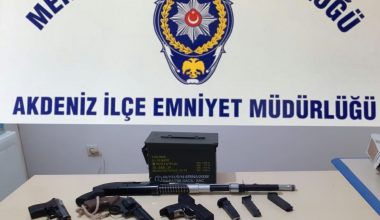 Polis Suçluları Yakaladı