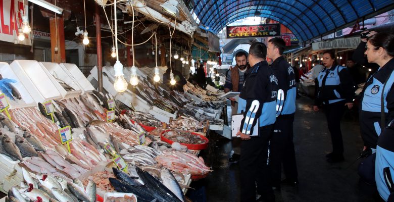 Akdeniz Zabıta’dan denetim