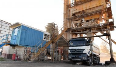 MERSİN BÜYÜKŞEHİR, ASFALT KAPASİTESİNİ ARTIRACAK