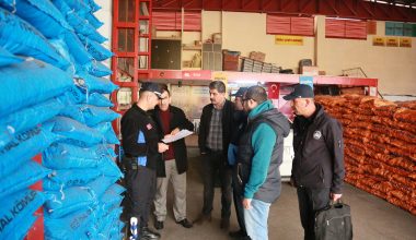 TOROSLAR’DA KATI YAKIT SATAN İŞLETMELER DENETLENDİ