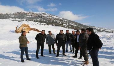 BAŞKAN YILMAZ, İLÇENİN YÜKSEK KESİMLERİNDE SAHA İNCELEMESİ YAPTI