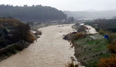 AFET YAŞARIZ KİMSE GÖRMEZ!