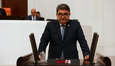 “5 BİN ÇİFTÇİ 110 MİLYON LİRA ZARAR”