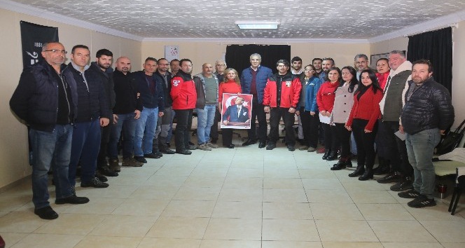 “AKUT’un temel amacı arama, kurtarma operasyonları ve afetlere dayanıklı bir Türkiye oluşturmaktır”