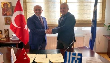 Akdeniz Belediyesi’nde ‘Kentsel Yeşil Alanlar’ protokolü imzalandı