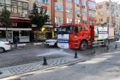 Akdeniz’de cadde ve sokaklar dezenfekte ediliyor