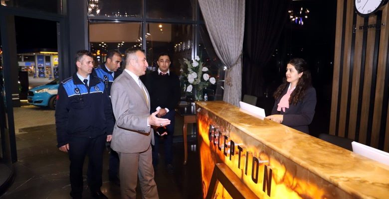 Akdeniz Zabıtasından, Gece 24:00 Denetimi