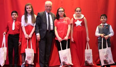 İSTİKLAL MARŞI’NI EN GÜZEL OKUMAK İÇİN YARIŞTILAR