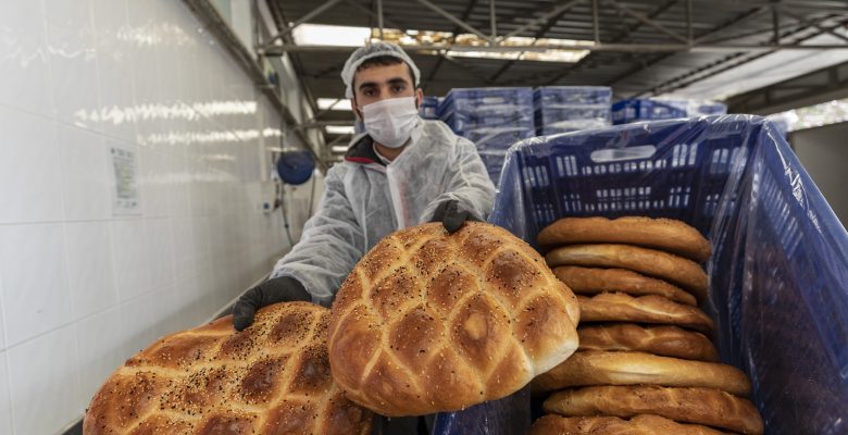 BÜYÜKŞEHİR, RAMAZAN PİDESİ ÜRETİMİNE BAŞLADI