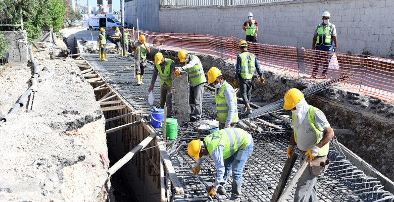 Karacailyas Mahallesindeki Yağmur Suyu Hattı Çalışmaları sürüyor