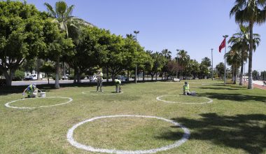 SAHİLE SOSYAL MESAFE ÇEMBERİ