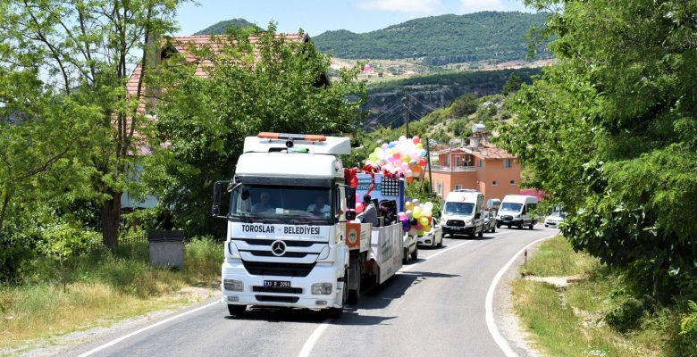 Toroslar’da Ramazan Bayramı coşku içinde kutlandı