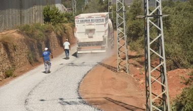 Anamur’da asfalt çalışmaları sürüyor