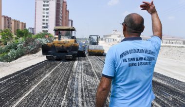 14 AYDA 202 BİN 137 TON SICAK ASFALT ÇALIŞMASI YAPILDI