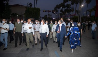 MERSİN’DE DEMOKRASİ VE MİLLİ BİRLİK GÜNÜ TÖRENLERİ YAPILDI