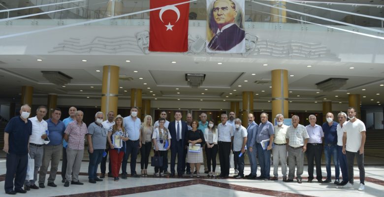 Başkan Özyiğit, muhtarlarla buluştu