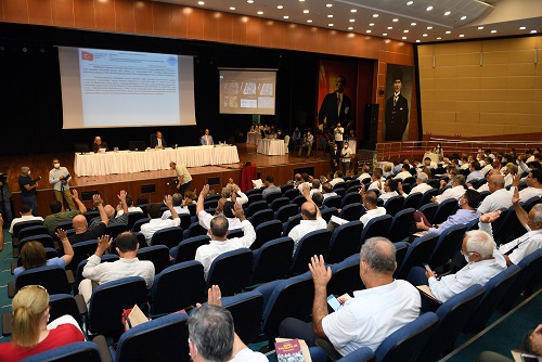 Başkan Seçer, Meclis Üyelerine, Meclis Çalışma Yönetmeliğini hatırlattı