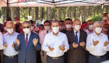 MERSİN ŞEHİTLİĞİ’NDE 15 TEMMUZ ANMA TÖRENİ