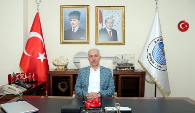 AKDENİZ BELEDİYESİ BAŞKAN YARDIMCILIĞINDA GÖREV DEĞİŞİMİ