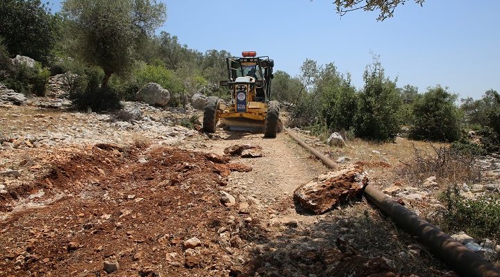 Parmakkurdu’na Yeni Yollar Açılıyor