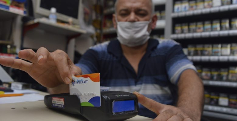 Yenişehir Halk Kart ile yerel esnaflar da kazanıyor