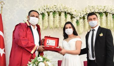 TOROSLAR BELEDİYESİ 3 AYDA 600 NİKAH KIYDI