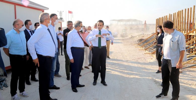 Vali Su MTOSB 3.  Bölgede temel atma törenine katıldı