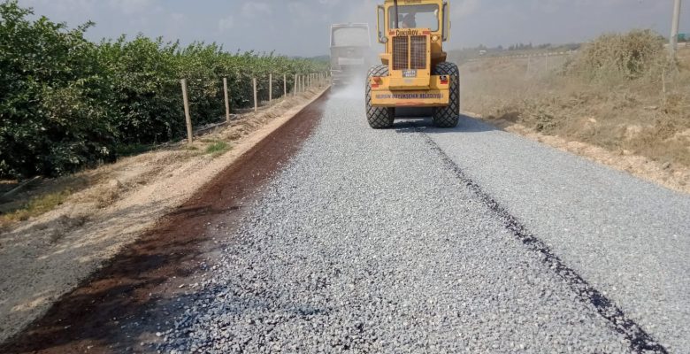 MERKEZ VE BAĞLI MAHALLELERİN YOLLARI ASFALTLANIYOR