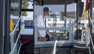 MERSİN’DE TOPLU TAŞIMADA “ŞEFFAF KABİN” DÖNEMİ