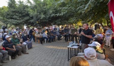 Seçer: “Vatandaştan kaçmıyoruz”