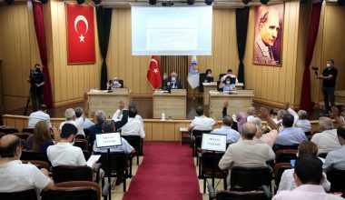 AKDENİZ BELEDİYESİ 2021 YILI MALİ BÜTÇESİ OY BİRLİĞİYLE KABUL EDİLDİ