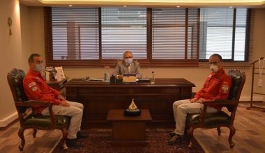 Mersin Ecza Deposu ile AKUT arasında sponsorluk anlaşması imzalandı