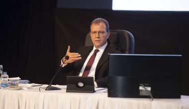 BORÇLANMA TALEBİ YİNE REDDEDİLDİ