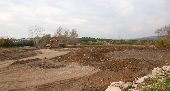 Erdemli Arpaçbahşiş’te yeni mesire alanı çalışmaları başladı