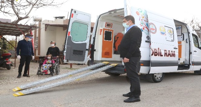 “Mobil RAM Projesi” ile rehabilitasyon hizmeti engelli çocukların ayağına getiriliyor