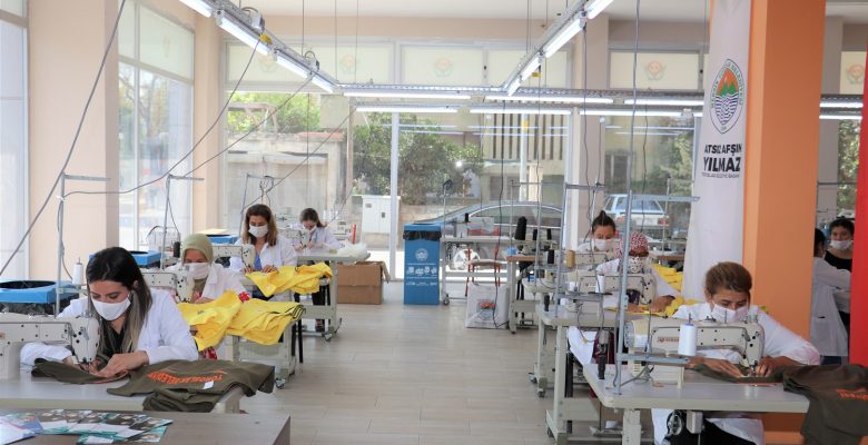 TOROSLAR BELEDİYESİ, TORTEK İLE MESLEK EDİNDİRİYOR