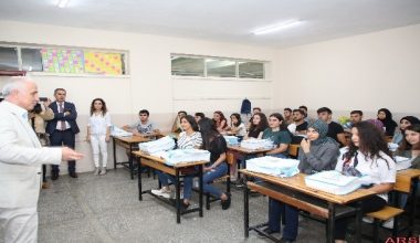 Akdeniz Belediyesinden üniversite sınavına hazırlanan öğrencilere destek