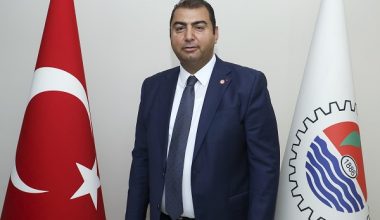 Eğitim Komitesi okulların her koşulda açık kalması görüşünde birleşti