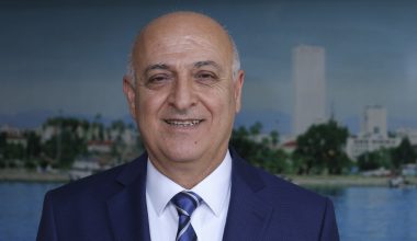 “Mersin’in hak ettiği yatırımları alması gerekmez mi?”