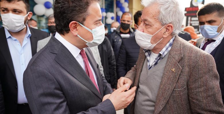 “MERKEZ BANKASI BİTTİ SIRA YASTIK ALTINA GELDİ”